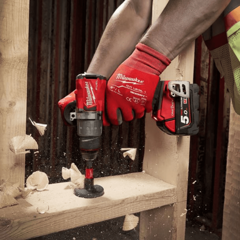 Masina de gaurit/infiletat cu 2 acumulatori Milwaukee M18 ONEDD2-502X Masina de gaurit/infiletat cu 2 acumulatori Milwaukee M18 ONEDD2-502X