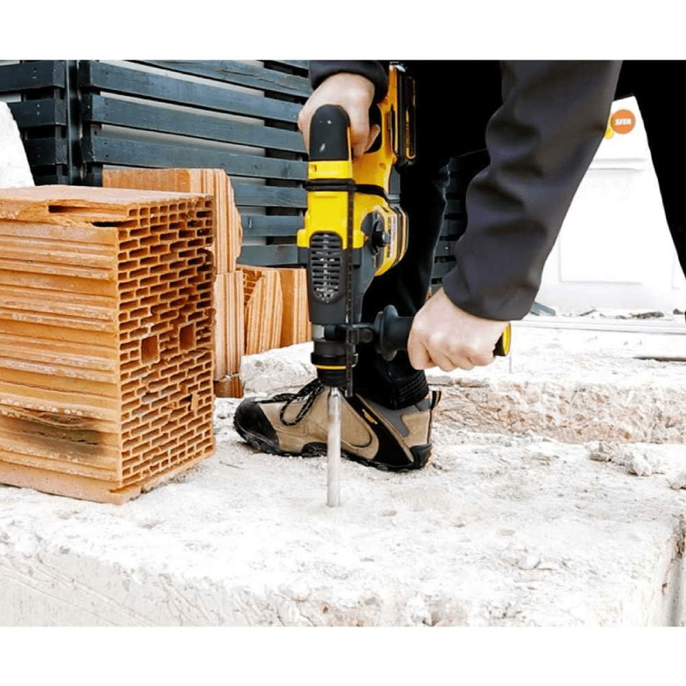 Ciocan rotopercutor cu acumulator 54V DeWalt DCH333NT SOLO Ciocan rotopercutor cu acumulator 54V DeWalt DCH333NT SOLO
