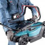 Masina de tuns gazon cu 2 acumulatori 36V Makita DLM330SM