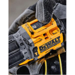 Masina de gaurit/infiletat cu percutie cu 2 acumulatori DeWalt DCD805P2T