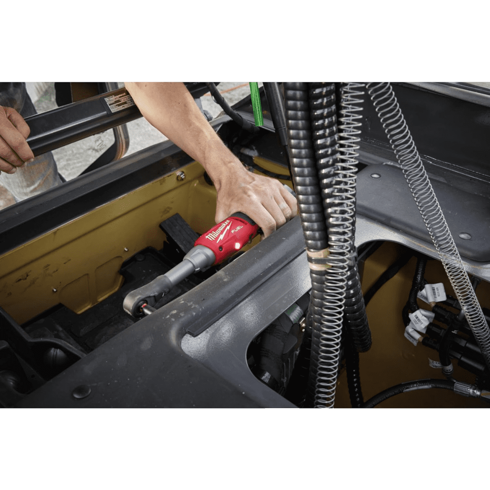 Antrenor cu clichet 1/4 fara acumulatori Milwaukee M12 FHIR14LR-0 Antrenor cu clichet 1/4 fara acumulatori Milwaukee M12 FHIR14LR-0