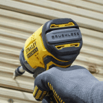 Masina de insurubat cu impact cu 2 acumulatori Stanley SFMCF810D2K
