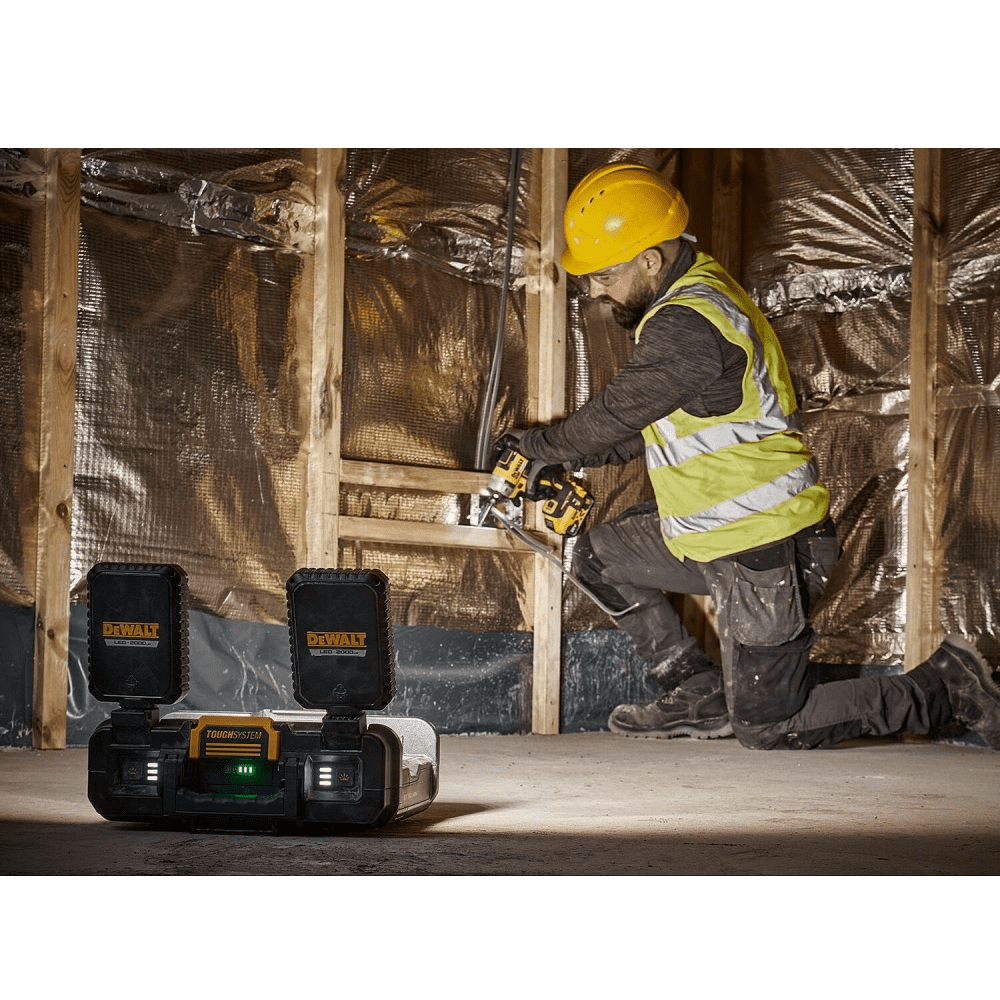 Cutie depozitare si proiector 2 in 1 DeWalt DWST08061-1 Cutie depozitare si proiector 2 in 1 DeWalt DWST08061-1