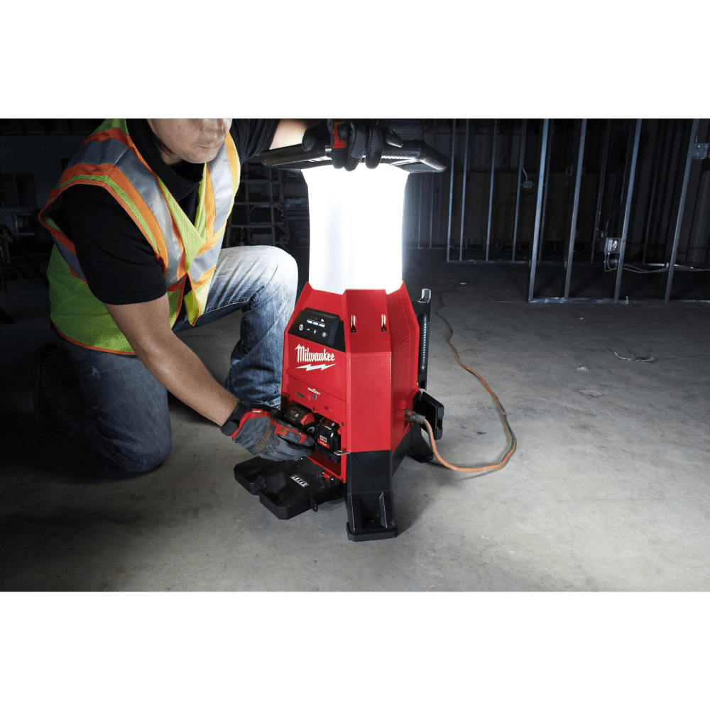 Lampa de santier fara acumulatori Milwaukee M18 ONESLDP-0 Lampa de santier fara acumulatori Milwaukee M18 ONESLDP-0