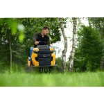 Tractor de tuns gazon pe benzina Cub Cadet XT1 OS107