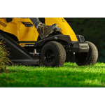 Tractoras de tuns gazon Cub Cadet LR2 NR76